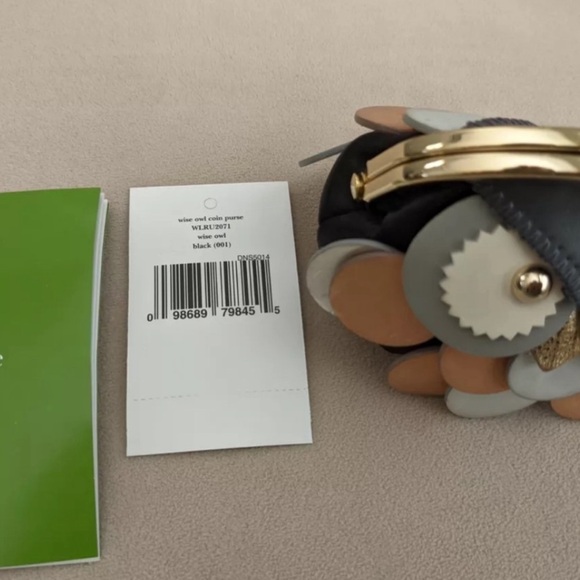 Kate Spade RARE NWT limited Edition NOVELTY owl w/ kiss lock coin pouch - Picture 7 of 8